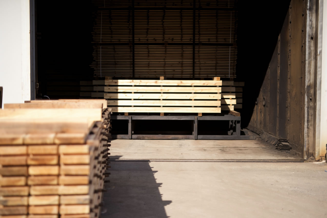 発酵住宅は、木材の乾燥方法に強くこだわっています